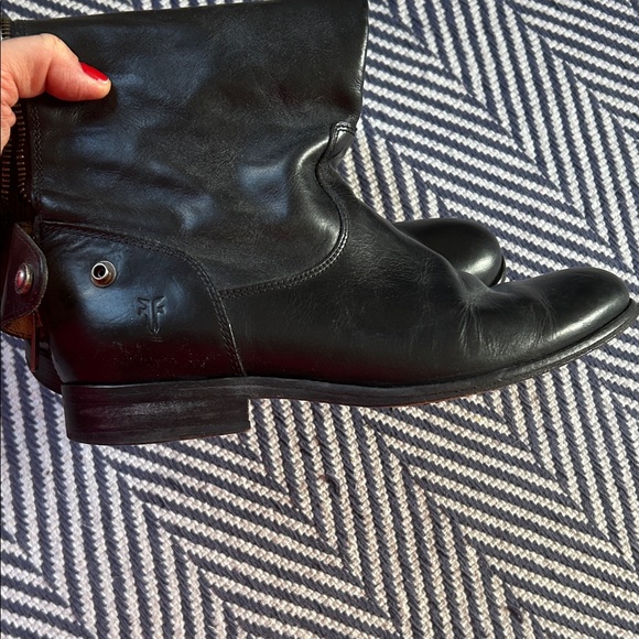 Frye Melissa Zip/Button-Back Riding Boots - Picture 7 of 8